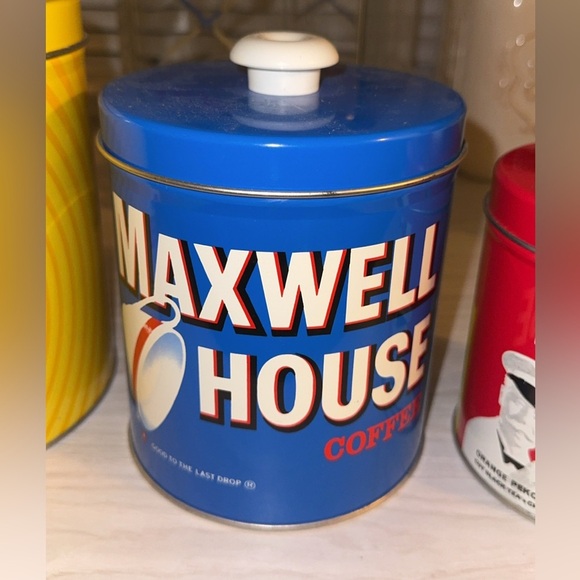 VTG J.L. Clark Metal Tin Canister Set Pillsbury, Domino, Maxwell, Lipton w/ lids - Picture 4 of 5